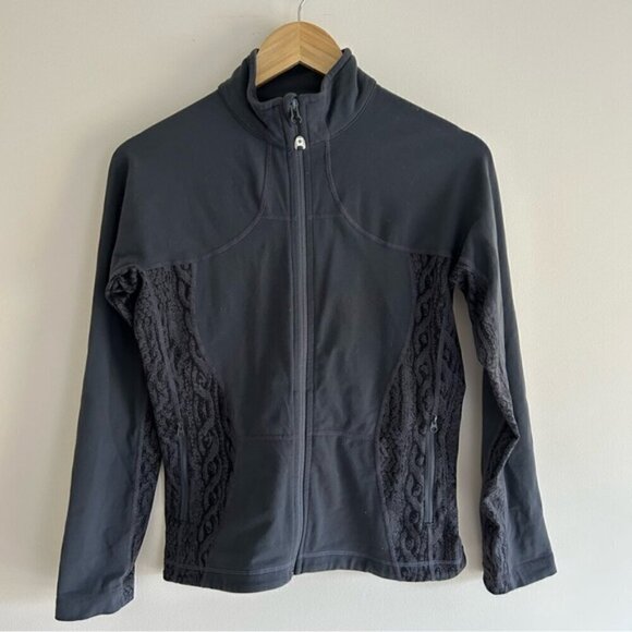 Vintage Lululemon Define Grey Charcoal Jacket Size 4-6 - Picture 1 of 5